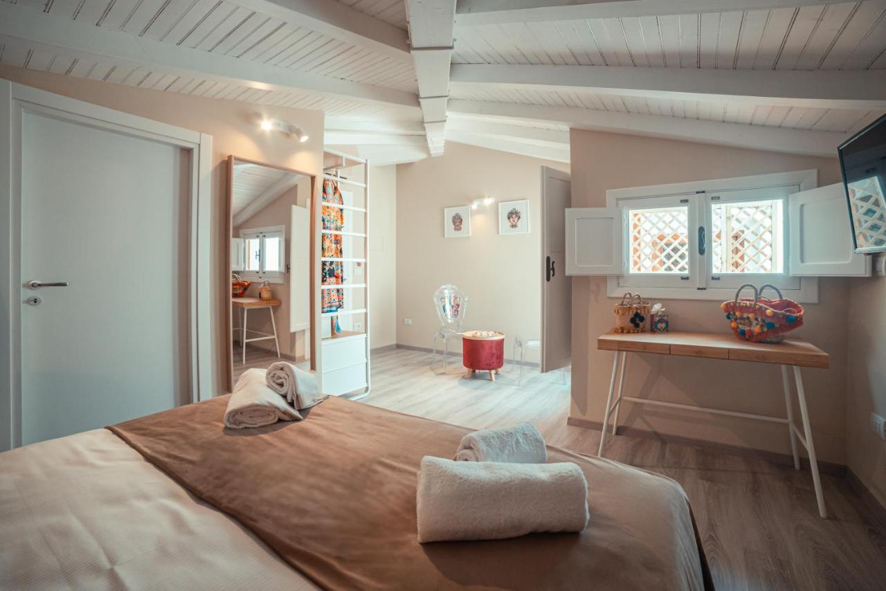 A'Coffa Rooms ตาออร์มินา ภายนอก รูปภาพ